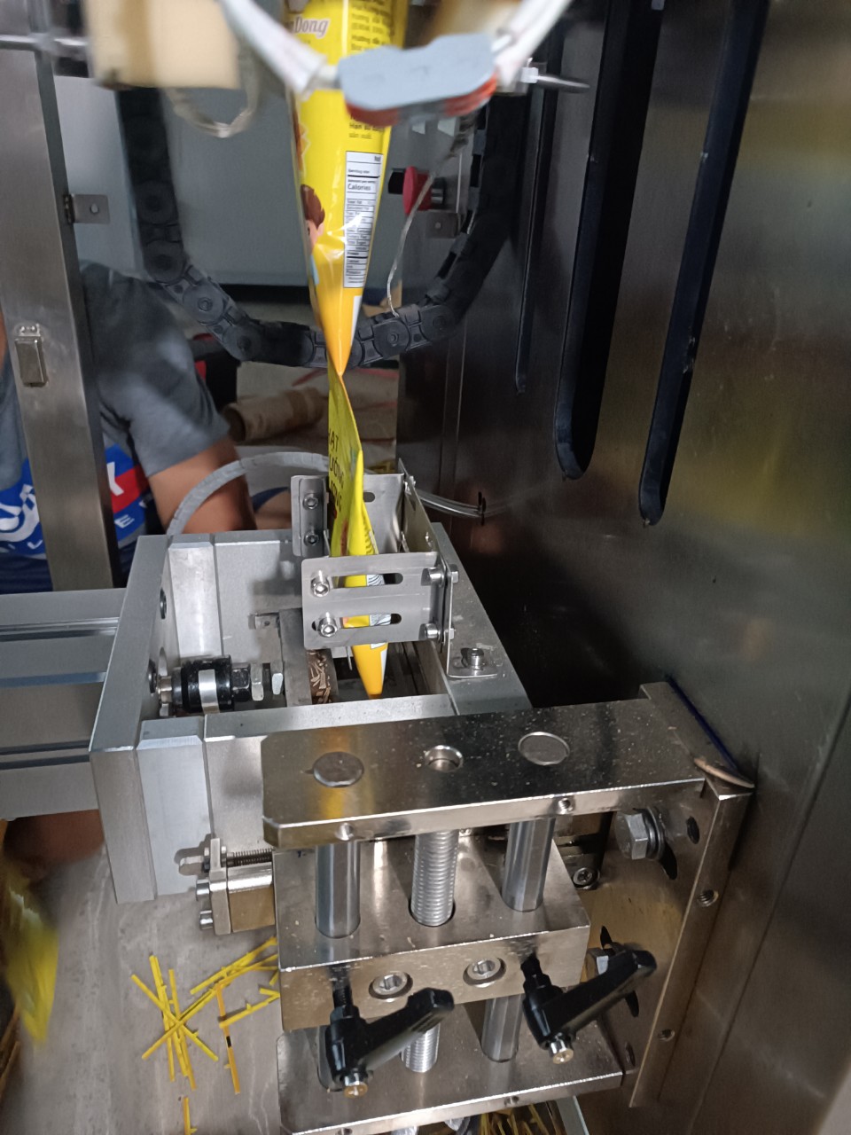 MÁY ĐÓNG GÓI BỘT CHIÊN GIÒN SỐ 1 - Ảnh 2